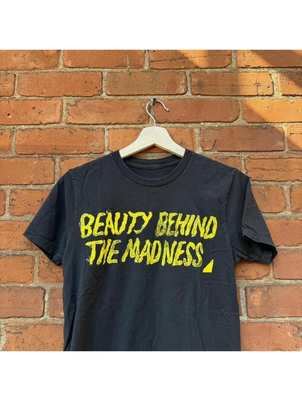 the weeknd xo beauty behind the madness t shirt Small